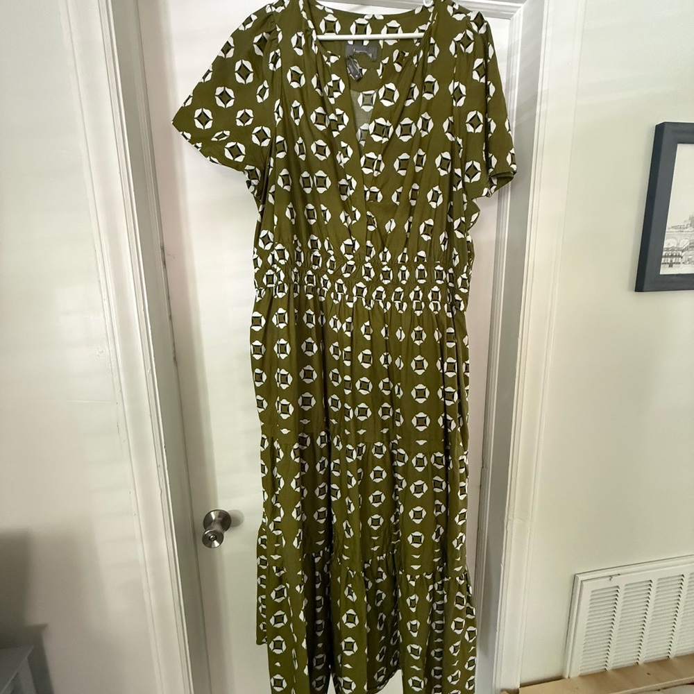 Anthropologie Somerset Green and White Maxi Sundress